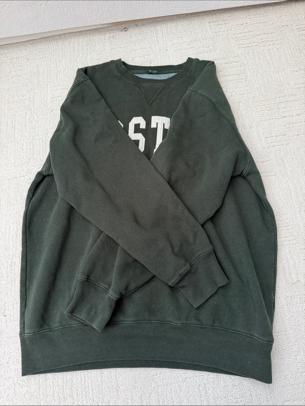 Brandy Melville Forest Green Crewneck Sweater with White Lettering